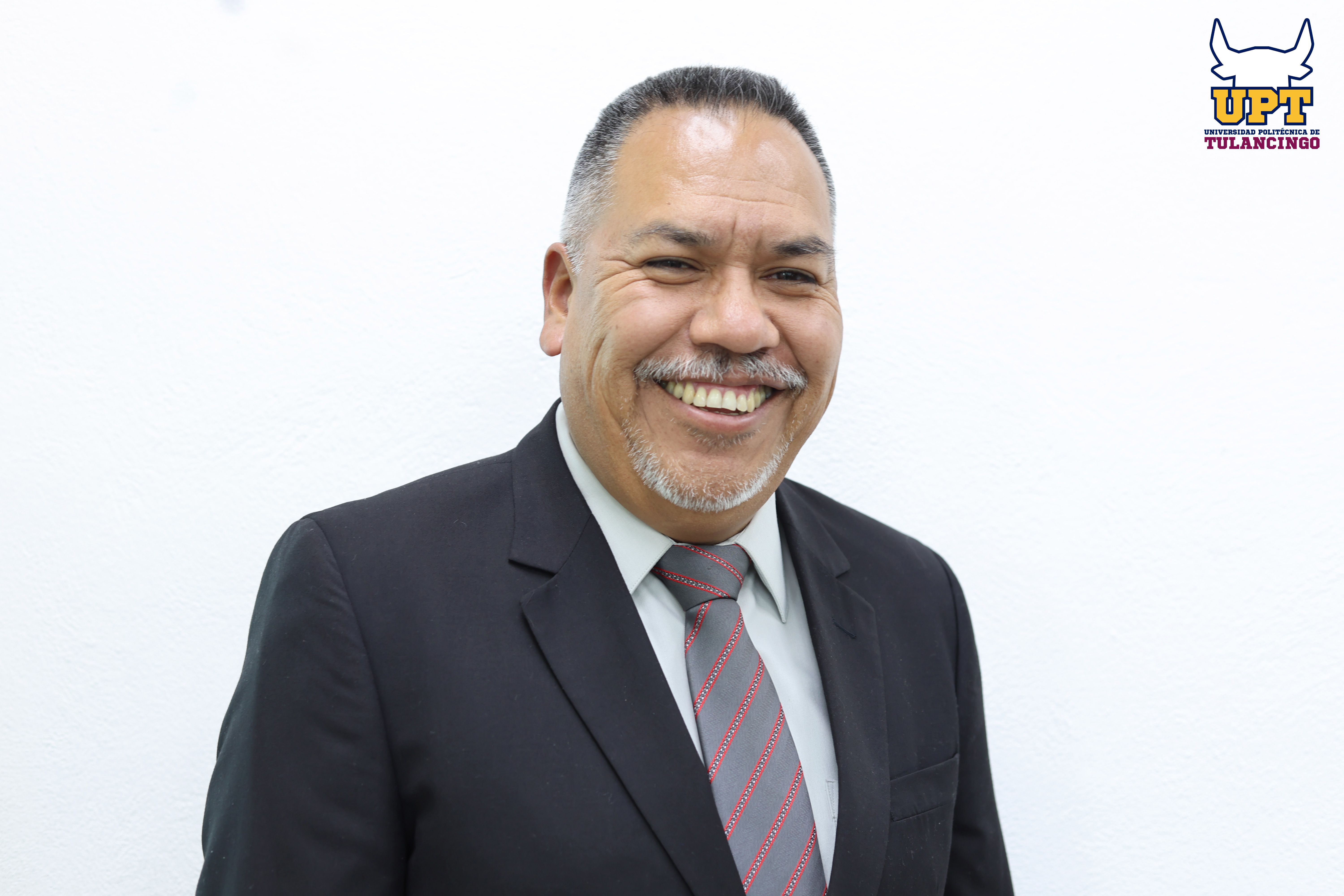 Dr. Iván de Jesús Rivas Cambero